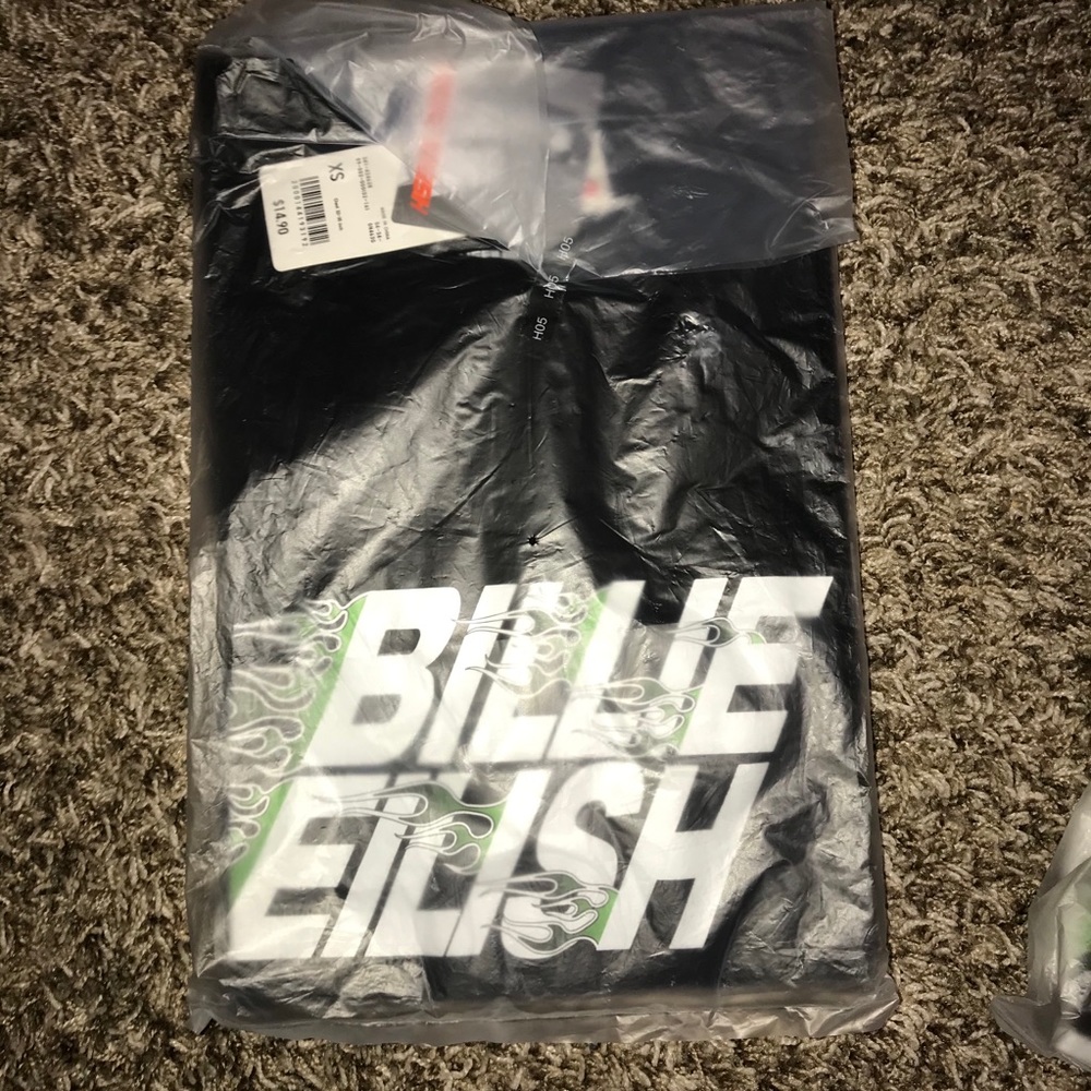 Billie Eilish Murakami tee